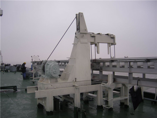 铝质平移式舷梯